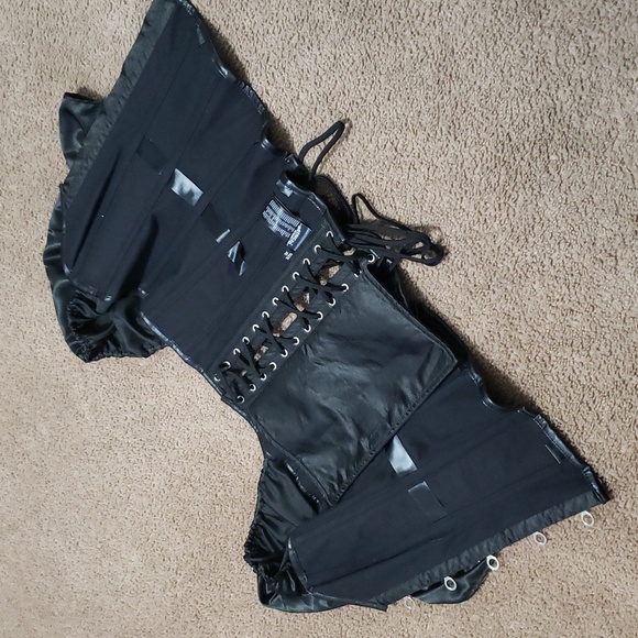 Gothicxo Black Corset Goth Emo Punk Metal Clasps Size XL Steampunk Gothic xo - Picture 5 of 11